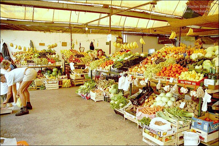 Obst- und Gem�semarkt in Mali Losinj